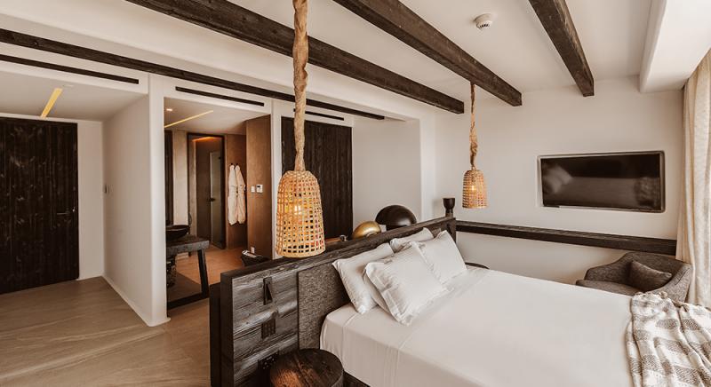 KALIVA FRONT SEA VIEW LUXURY JUNIOR SUITE