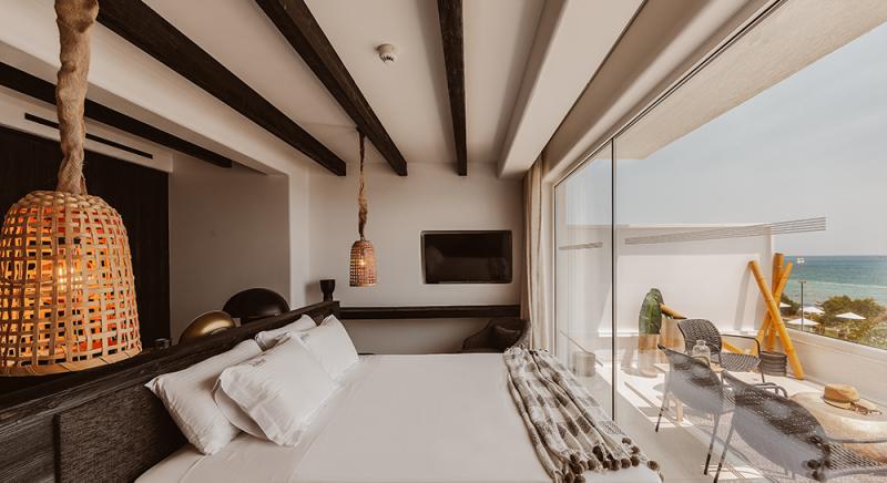 KALIVA FRONT SEA VIEW LUXURY JUNIOR SUITE