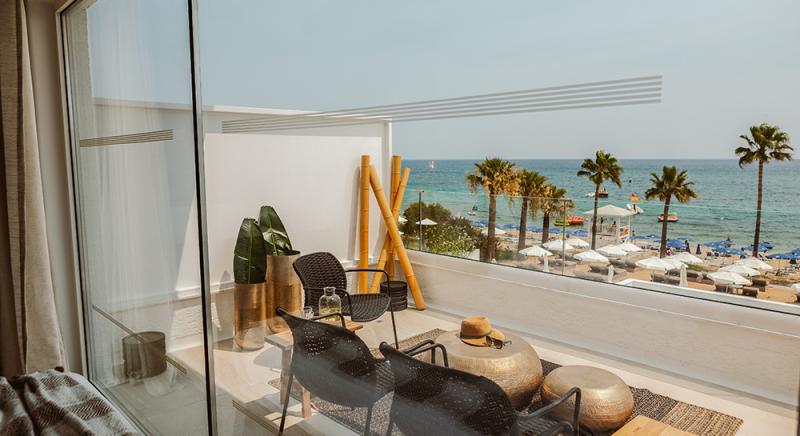 KALIVA FRONT SEA VIEW LUXURY JUNIOR SUITE