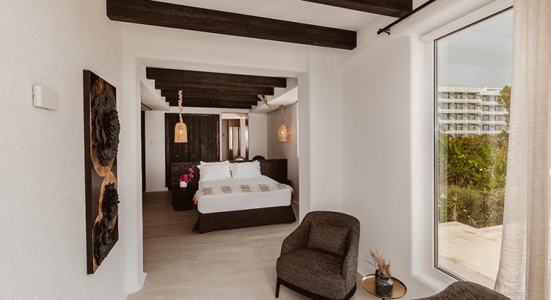 KALIVA SEA VIEW LUXURY JUNIOR SUITE