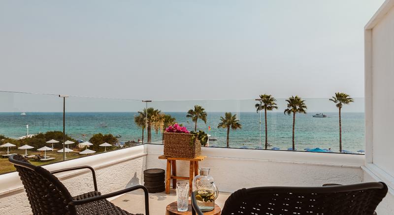 KALIVA SEA VIEW LUXURY JUNIOR SUITE