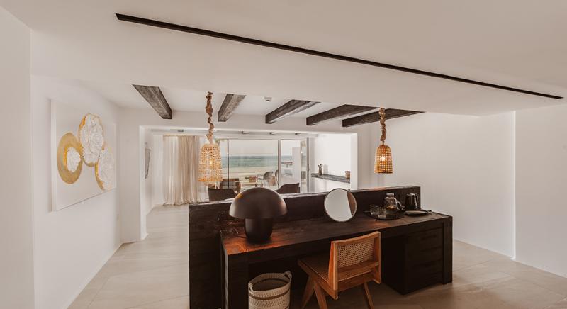 KALIVA FRONT SEA VIEW LUXURY JUNIOR SUITE WITH OUTDOOR HOT TUB