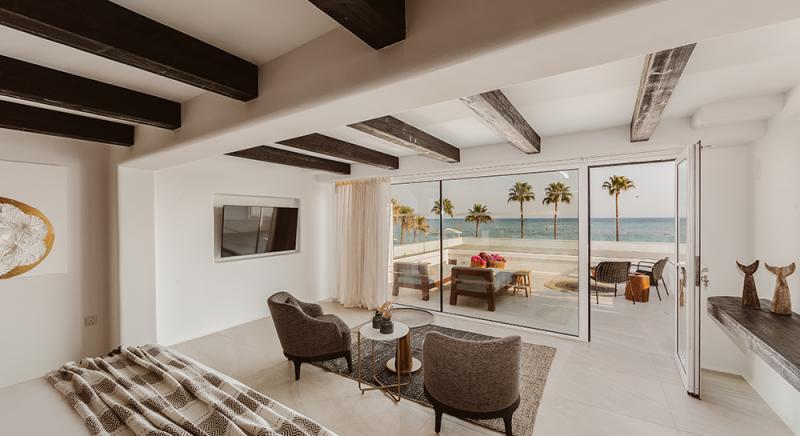 KALIVA FRONT SEA VIEW LUXURY JUNIOR SUITE WITH OUTDOOR HOT TUB