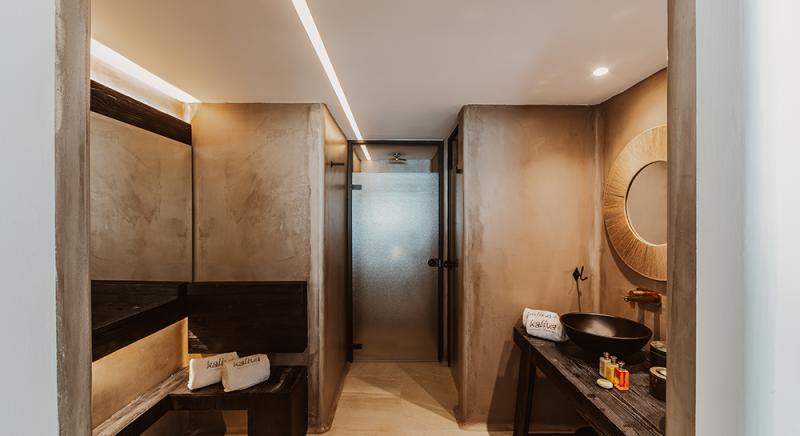 KALIVA FRONT SEA VIEW LUXURY JUNIOR SUITE WITH OUTDOOR HOT TUB