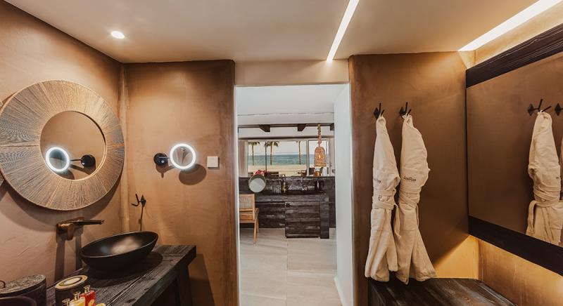 KALIVA FRONT SEA VIEW LUXURY JUNIOR SUITE WITH OUTDOOR HOT TUB