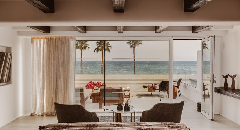 KALIVA FRONT SEA VIEW LUXURY JUNIOR SUITE WITH OUTDOOR HOT TUB