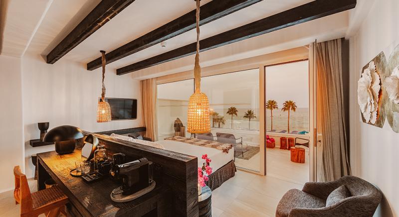 KALIVA FRONT SEA VIEW LUXURY JUNIOR SUITE