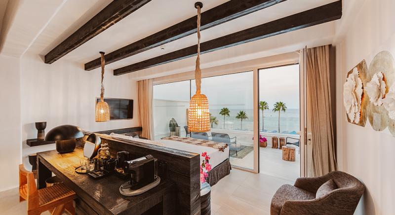 KALIVA FRONT SEA VIEW LUXURY JUNIOR SUITE